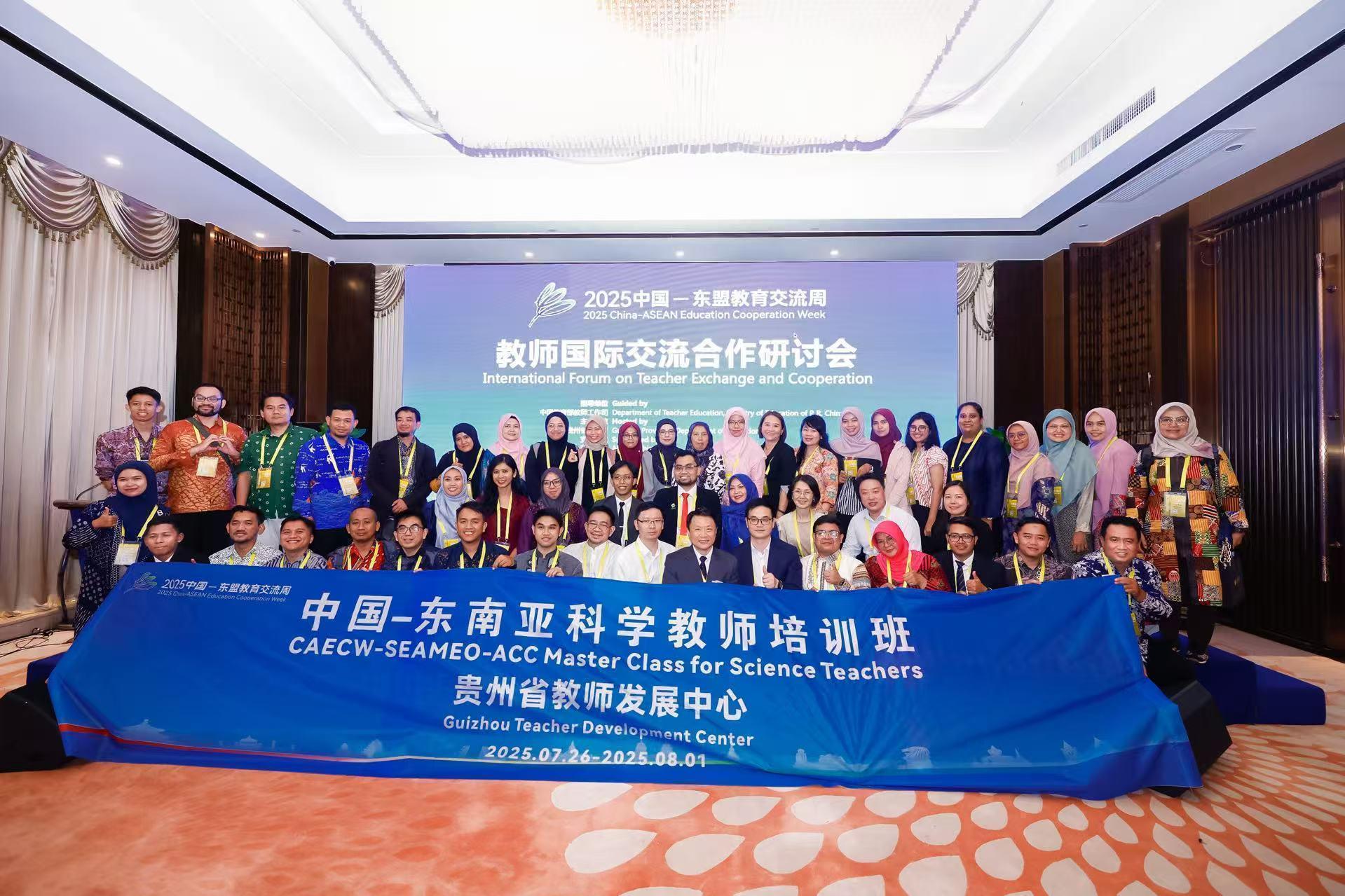 40f5e242-26a9-4eff-aa87-0363119c8b87.jpg 40f5e242-26a9-4eff-aa87-0363119c8b87.jpg